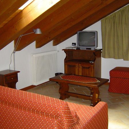 Valley Vacanze Brusson Room photo