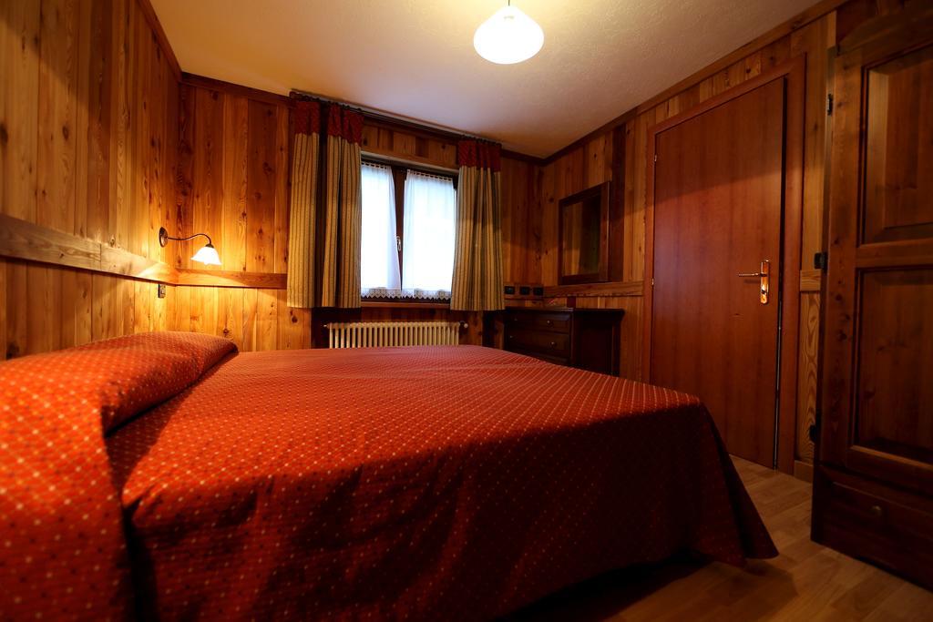 Valley Vacanze Brusson Room photo