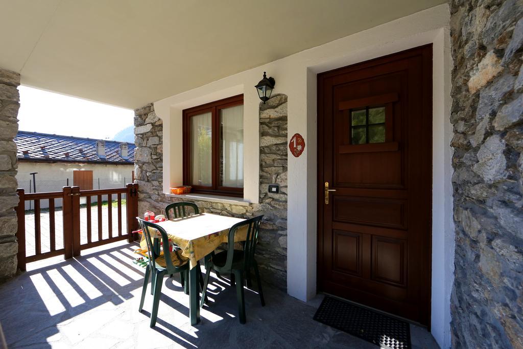 Valley Vacanze Brusson Room photo